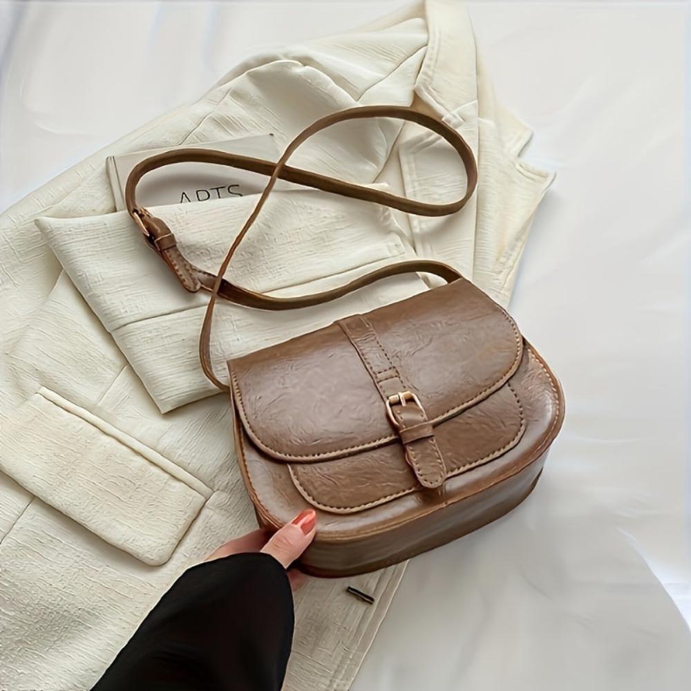 Evelyn | Bolso de hombro clásico en forma de silla