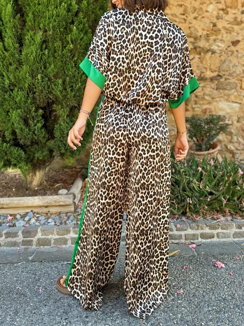 Quila - Conjunto holgado con estampado de leopardo