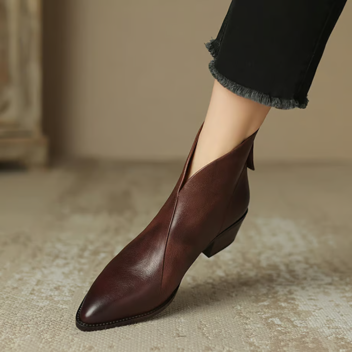 Camila | Botines de Lujo con Tacón Bajo