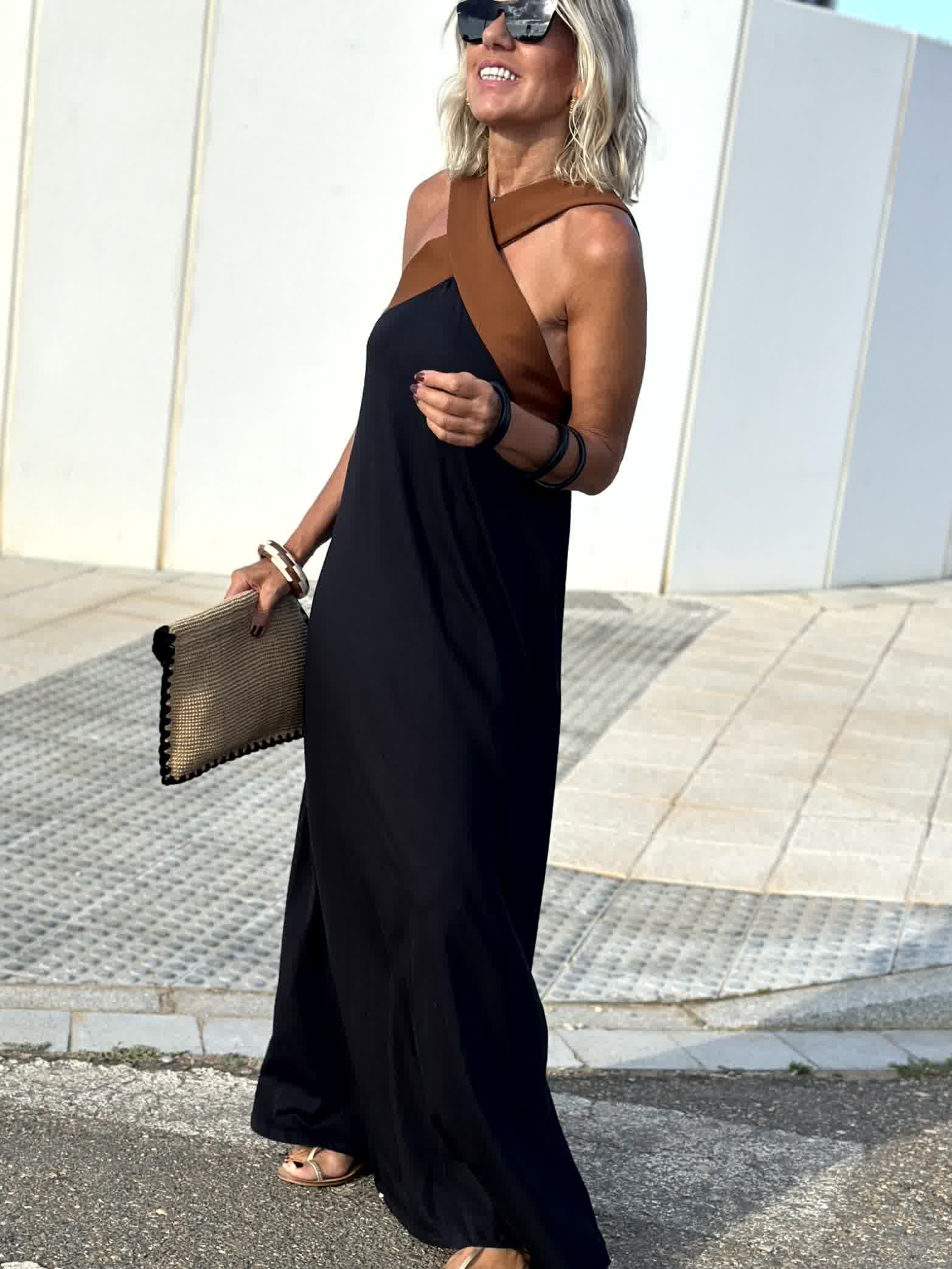 Sienna™ – Vestido Elegante con Espalda Descubierta y Escote Cruzado