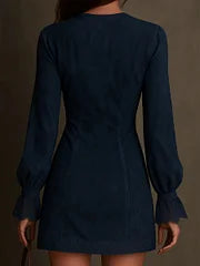 Rachel – Vestido Mini de Gamuza Azul con Encaje