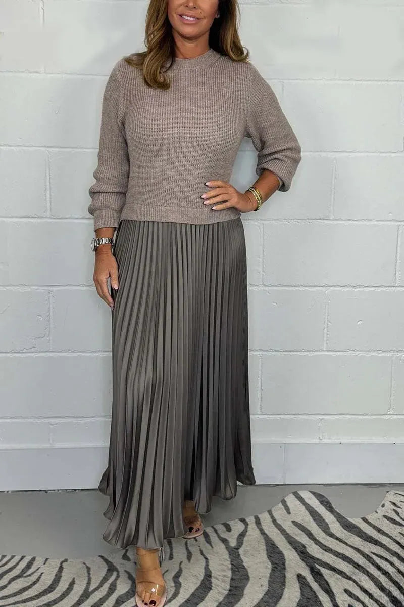 Claudia™ – Vestido Maxi con Jersey y Falda Plisada
