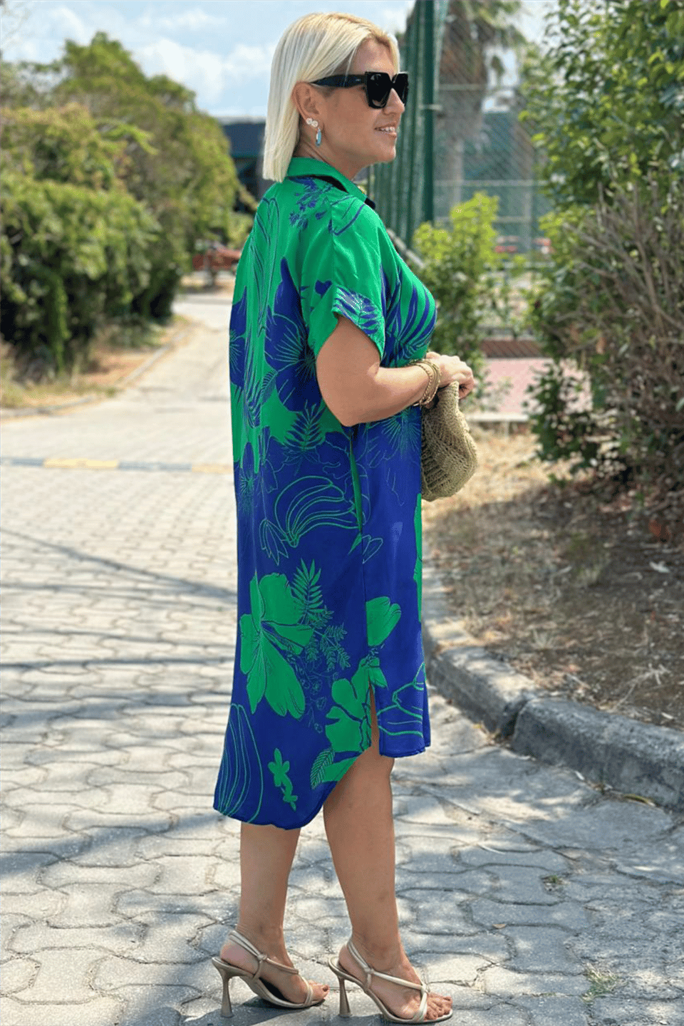 Naomi™ – Vestido con Estampado Floral y Estilo Natural